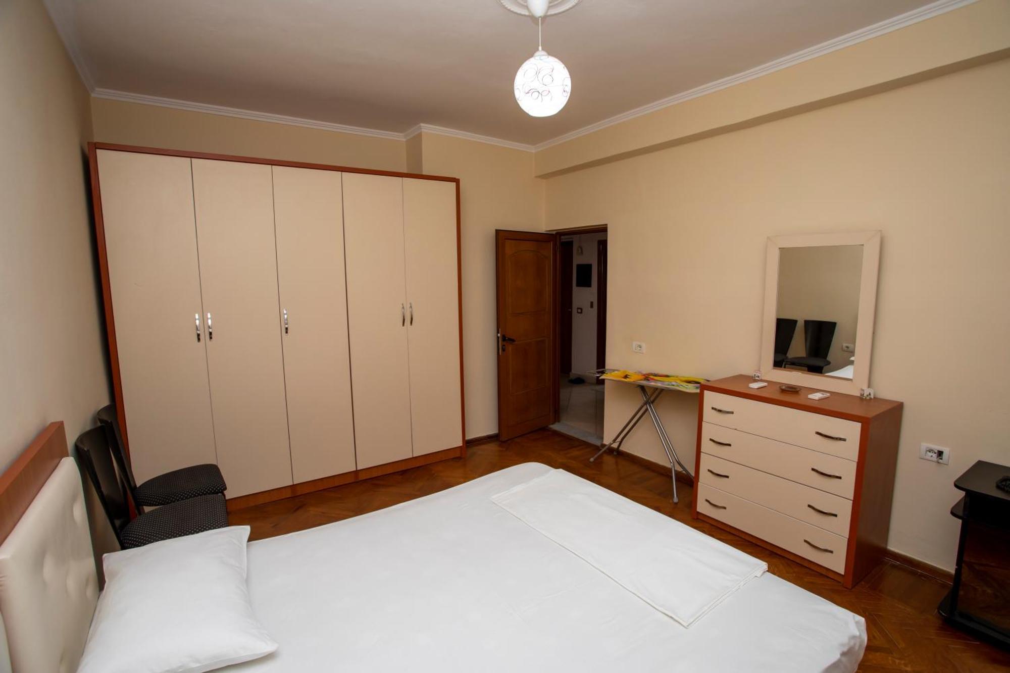 Olso Apartment Lushnje
